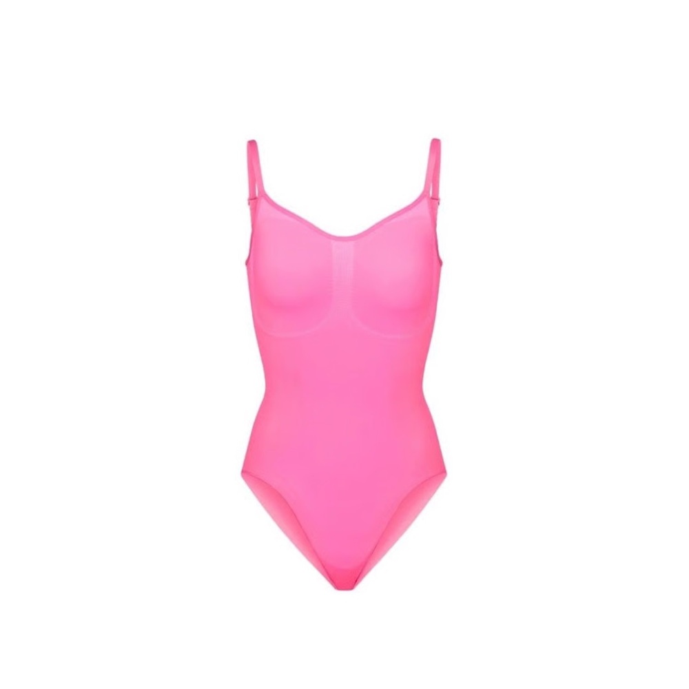 SKIMS Seamless Sculpt Bodysuit